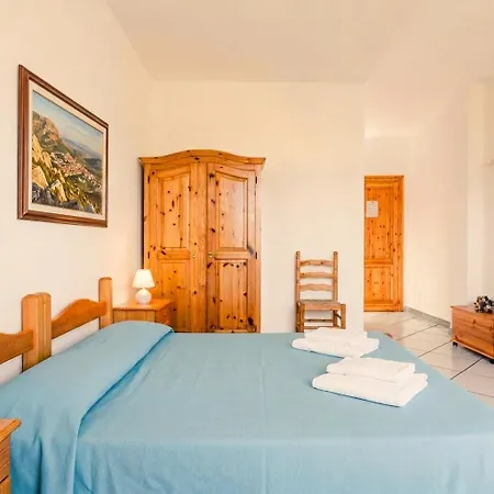 Borgo Moderno 3* Irgoli